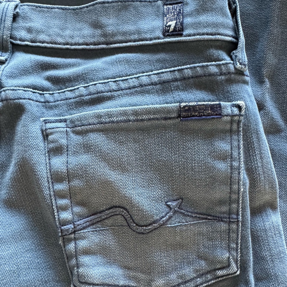 New 7 For All Mankind Lowrise Ginger wide Leg Jeans